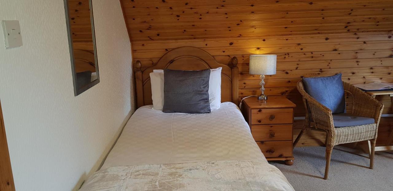 Carn Mhor Bed And Breakfast Aviemore Bagian luar foto