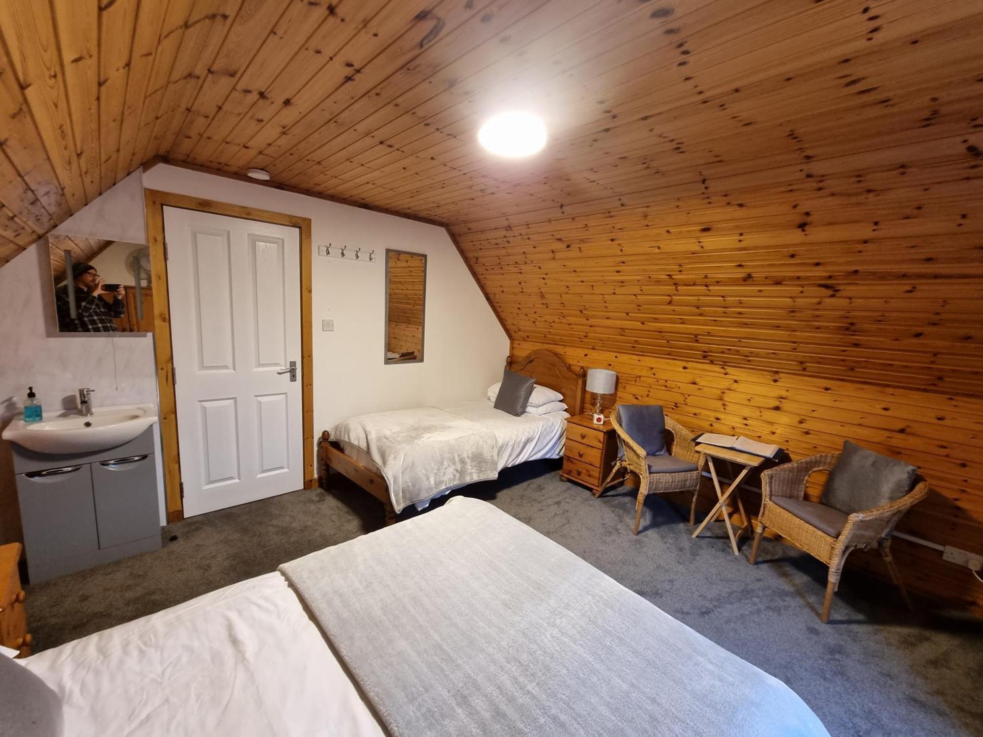 Carn Mhor Bed And Breakfast Aviemore Ruang foto