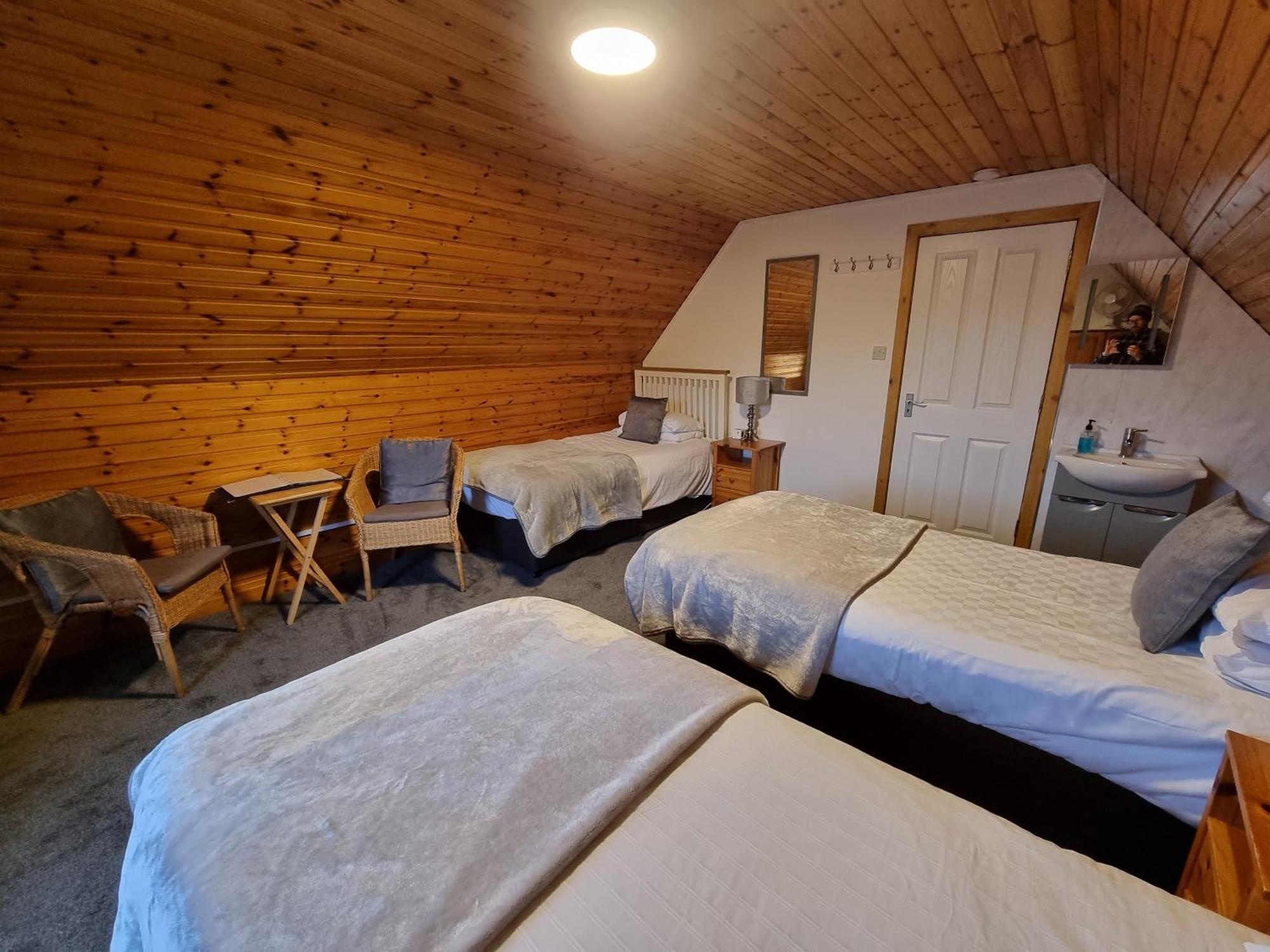 Carn Mhor Bed And Breakfast Aviemore Ruang foto