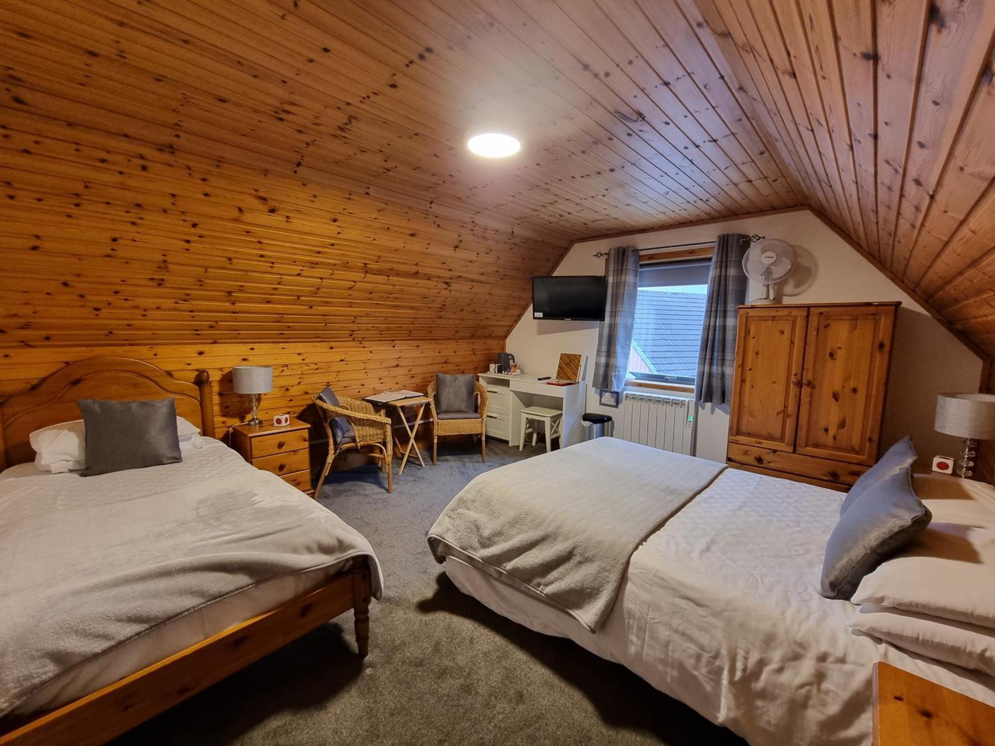 Carn Mhor Bed And Breakfast Aviemore Ruang foto