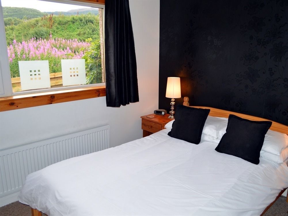 Carn Mhor Bed And Breakfast Aviemore Bagian luar foto