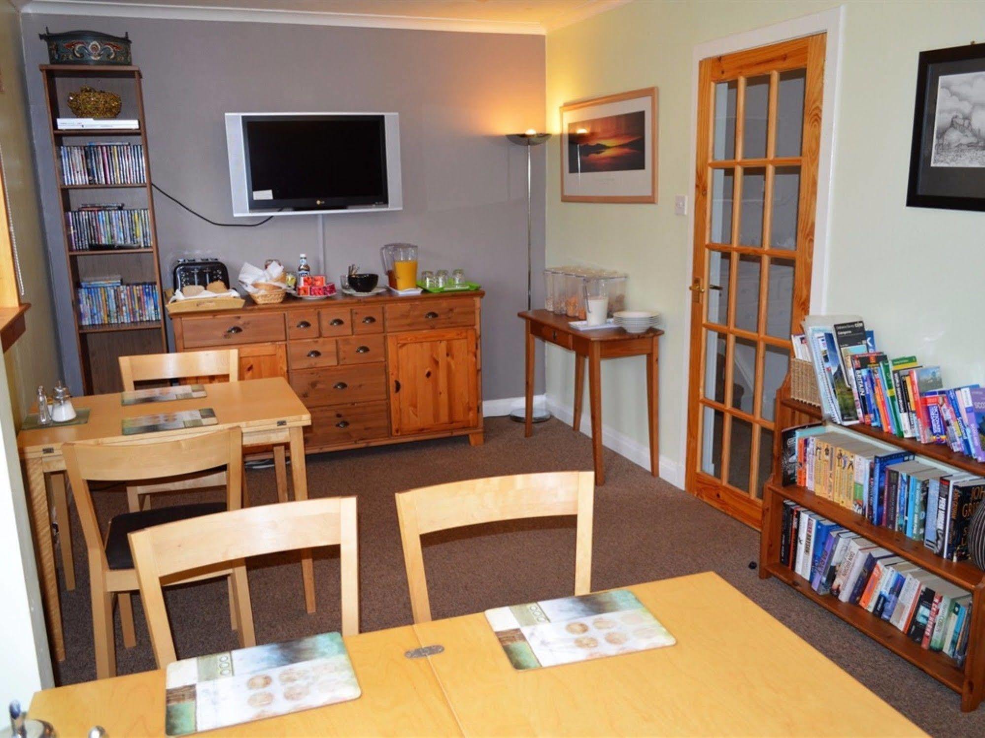 Carn Mhor Bed And Breakfast Aviemore Bagian luar foto